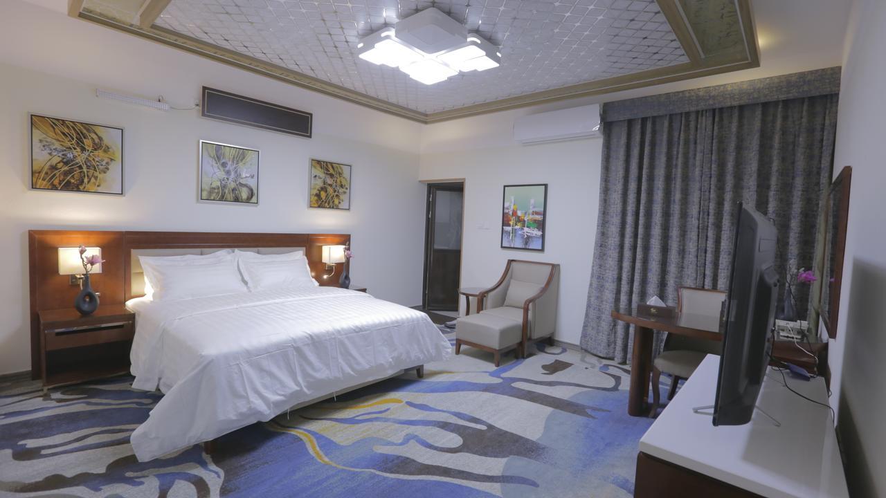 Niyaf Hotel Appartments Хамис Мушайт Екстериор снимка